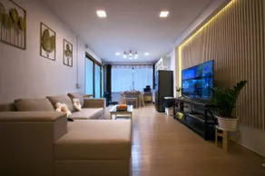 5m BTS/ARL 1m DutyFree 10PAX 2 Floors Entire House - Image 2