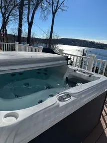 Sleeps 16! Hot Tub/Lake/Dock/SUP/Firepit - Image 2