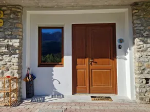 Mountain hut - Image 2