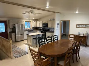 Apple Canyon Lake Home, Life At The Lake - Image 4
