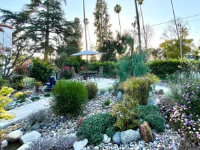 South Pasadena Craftsman House w/Serene Front Yard - Image 4