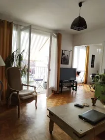 Charming apartment 500 m from the racecourse – city center - Image 2
