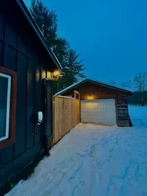 Cozy Hot Tub Cottage Escape - Image 2