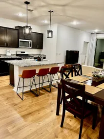 Cozy 3 Bedroom in central area - Image 4
