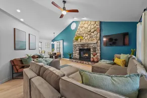 Lake Retreat w/ Hot Tub, Fire Pit + Game Room - Image 2