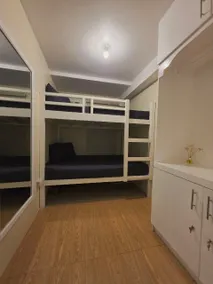 Urban Oasis for 7 with 200 mbps & Netflix - Image 2