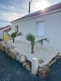 House By Sana near the lake - Image 4
