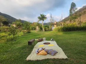 Cabana do Lago, a romantic chalet in the garden. - Image 3