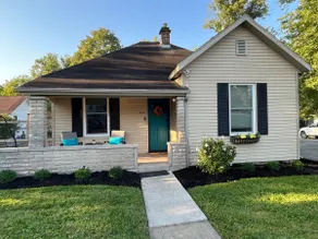 Blue Door Bungalow - Walkable to Downtown & IU - Image 3