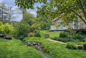 Creek Haven —3BR close to HW & Amenities - Image 2