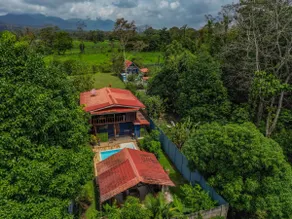 Balcón del Arenal Cabin - Image 2