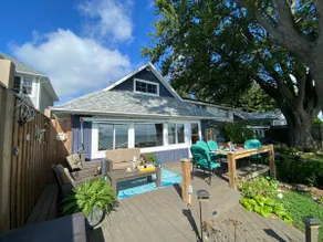 Reveries on the Lake- Kingsville cottage - Image 2