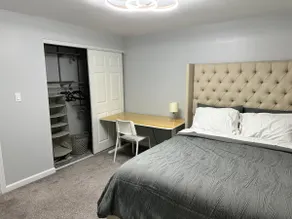 Beautiful home in Bellevue/long term stay discount - Image 5