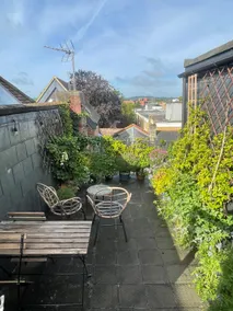 Epic Location, Views & Large Private Terrace - Image 4