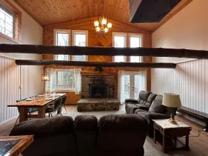 Weekend Getaway, Family vacation comfort cabin - Image 3