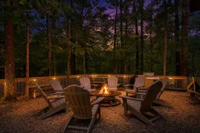 Shamrock Hideaway with Entertainment Barn - Image 2