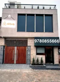 2bhk Guest House/Ishr Nagar Bridge To Lohara canal - Image 2