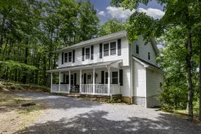 On The Rocks! Spacious mountain home w/ bonus room - Image 5