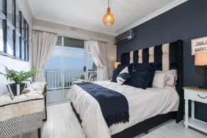 The Boujee Little Beach House - Image 2