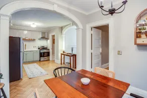Charming Park Ave Gem! W/ Private Balcony - Image 5