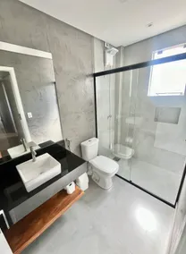 3-Bedroom Apartment | Sleep 6 | Family or Business - Image 4