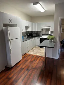 Convenient 1 BR With City View - Image 2