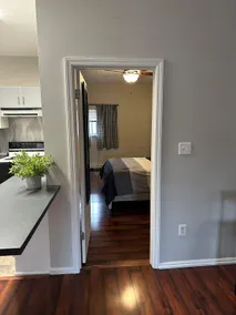 Convenient 1 BR With City View - Image 3
