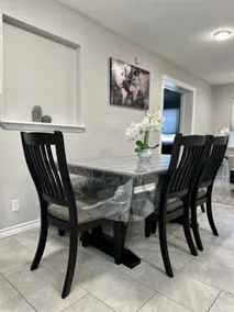 The Moon House - Clean, Newly Furnished & Comfy - Image 3