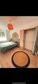 2-bedroom apartment near the center/park expo • Netflix - Image 4