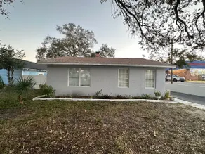 Newly Renovated Lovely Home - Image 2