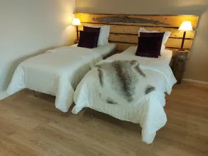 Cozy suite for five, free parking - Image 3