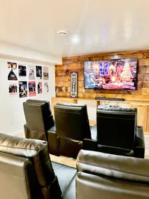 3 Min Walk to Lake/Pier on Castle Rock|Bar|Dogs OK - Image 4