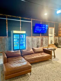 3 Min Walk to Lake/Pier on Castle Rock|Bar|Dogs OK - Image 3