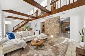 The Edamame House, Home with a Pool, near Skiing - Image 4