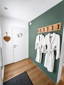 Escape for 2 - Private terrace & optional Jacuzzi - Image 5