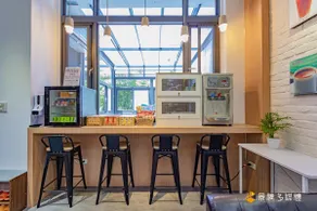 Enjoy the harbor | Private building, free parking, mahjong, light industrial style | Clean and tidy - Image 3