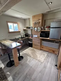 Deluxe Cabin D at Elk Creek Escape - Image 3