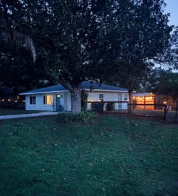 Pet friendly Central Florida Bungalow - Image 2