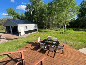 *Stunning Remodel * Hot Tub 4 -BR home, Sleeps 10 - Image 4