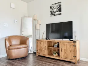 Peaceful Kettering Retreat - Prime Location - Image 4