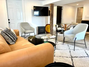Barker Suite - Fergus/Elora - Image 2