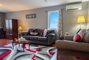 Bright & Spacious - Image 2
