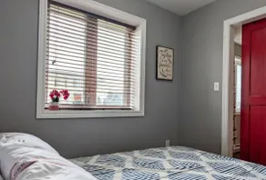 Bright & Spacious - Image 5