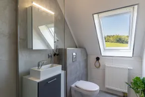 Valhalla Vacation Rental - Image 2