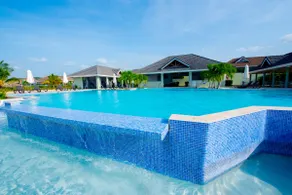 Star Apple Getaway |Pool |Playground - Image 3