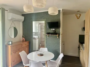 Furnished studio, downtown - Image 5