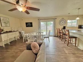 Near North Dallas Grandscapes. No chores! - Image 2