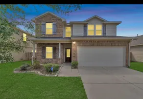 Elegant family home - Image 2
