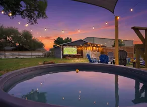 Private Game Barn Retreat | Firepit, Cowboy Pool - Image 5