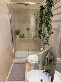 1 double bed - 1 sofa bed - 1 bathroom - Image 3